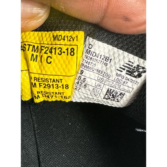 New Balance Steel Toe work shoes, slip, resistant or resistance women’s size 9 - Picture 8 of 10